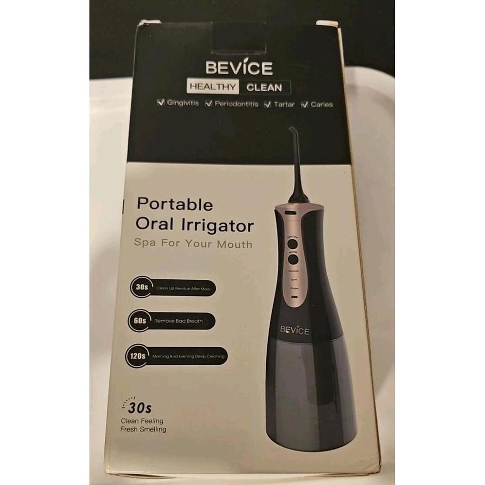 Portable Oral Irrigator